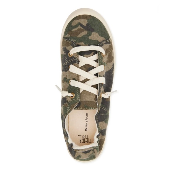 TIME AND TRU Women's Scrunch Back Slip-On Sneaker Size Varies Camo - Picture 6 of 6